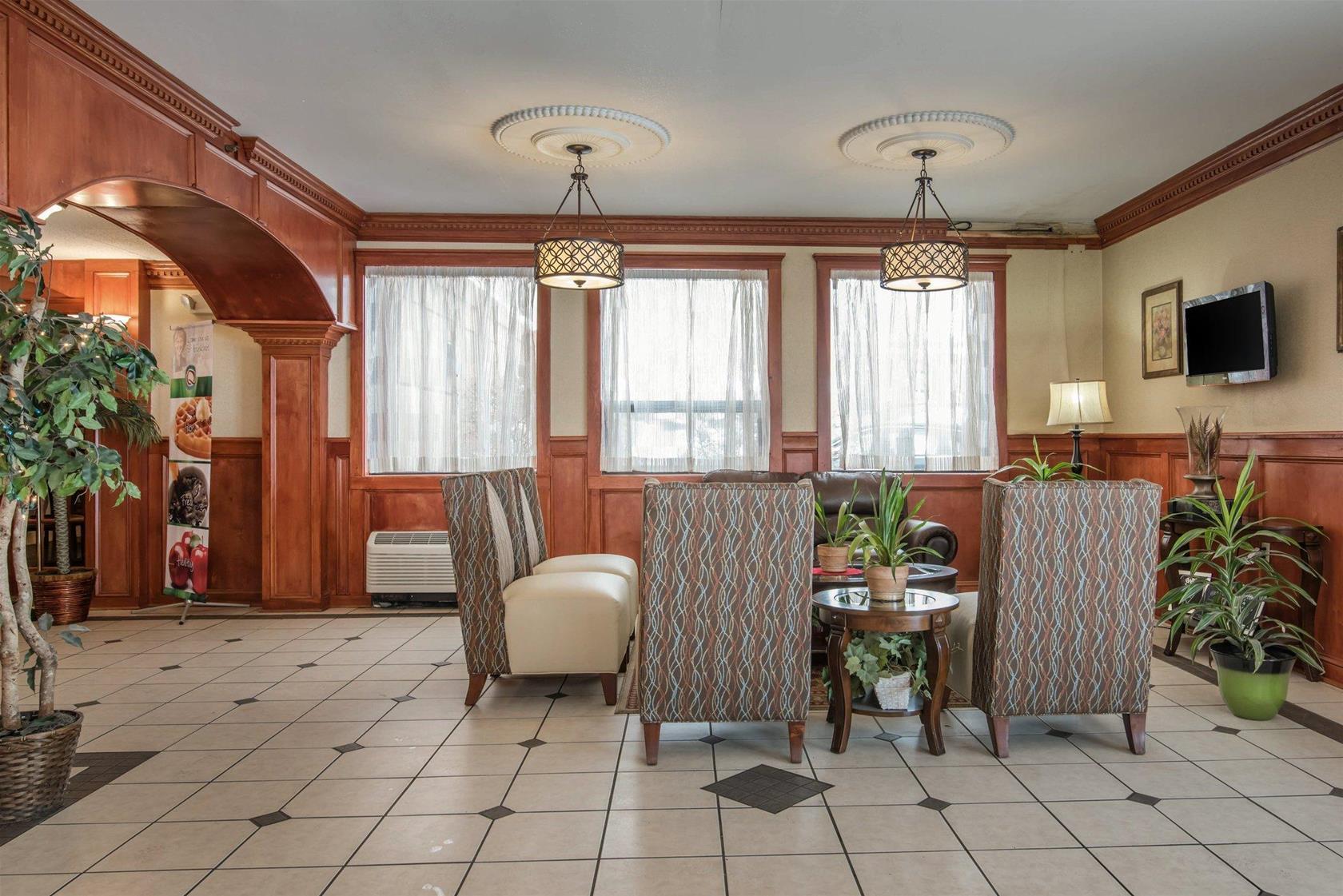 Comfort Inn & Suites Liverpool - Syracuse North Экстерьер фото