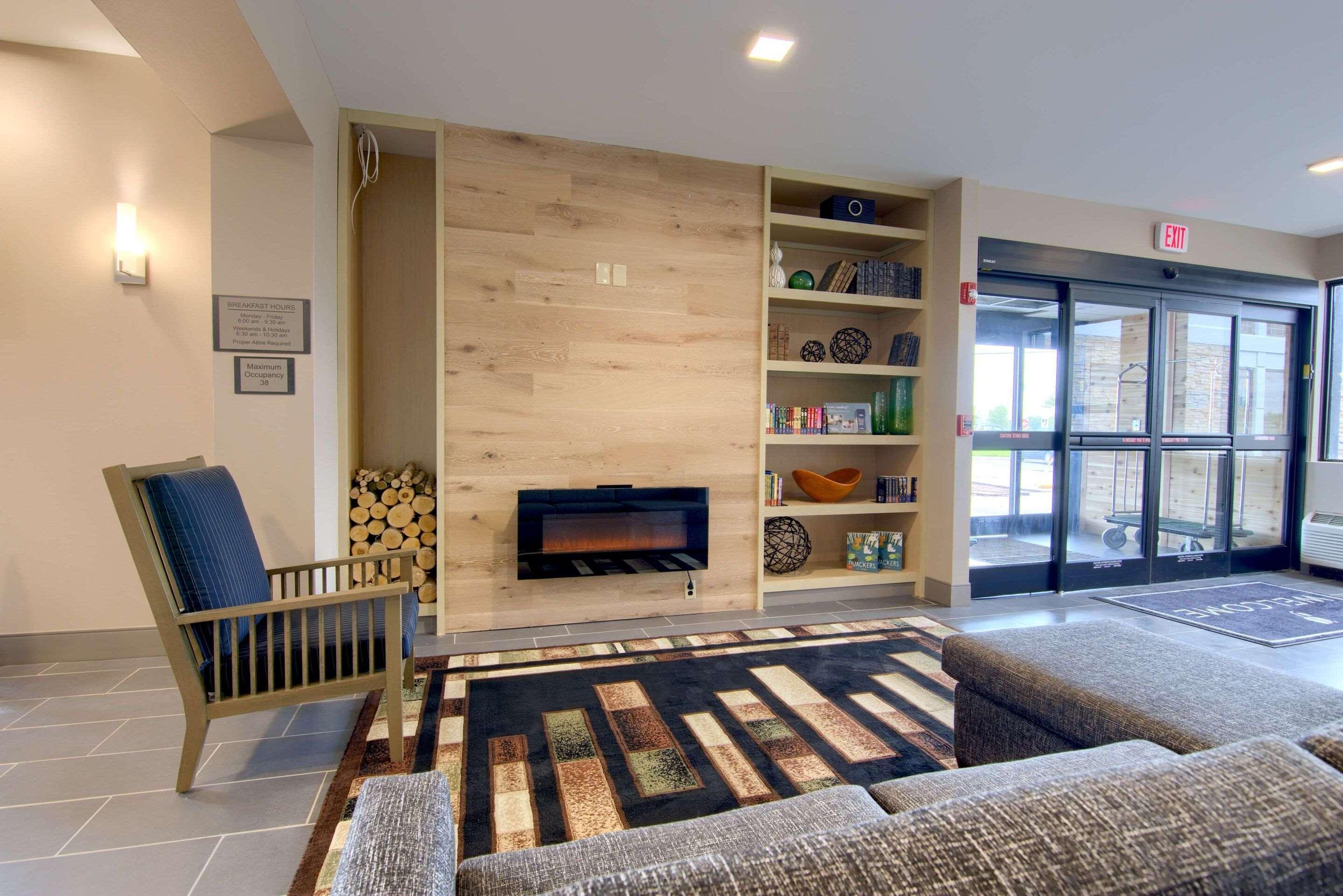 Comfort Inn & Suites Liverpool - Syracuse North Экстерьер фото