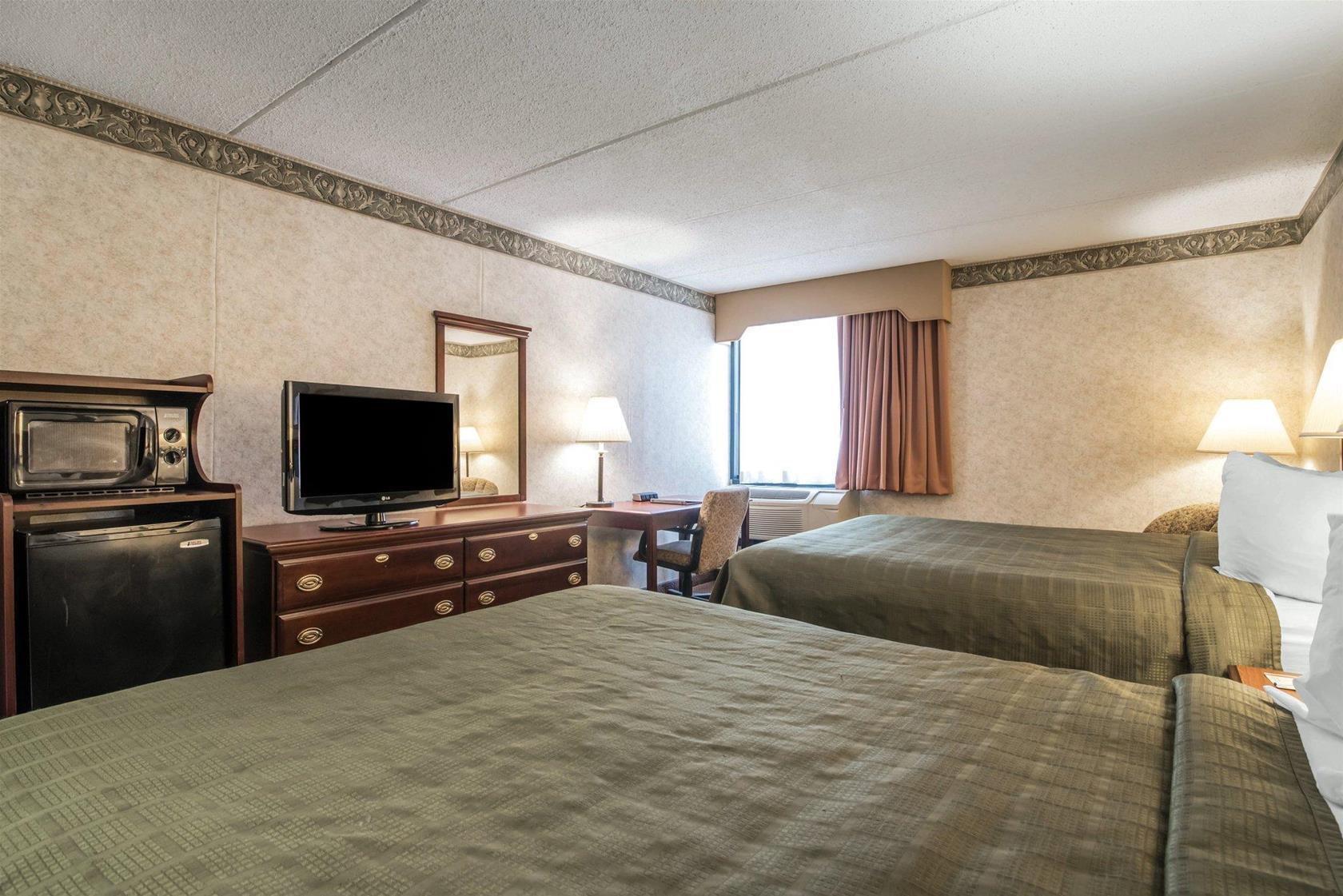 Comfort Inn & Suites Liverpool - Syracuse North Экстерьер фото