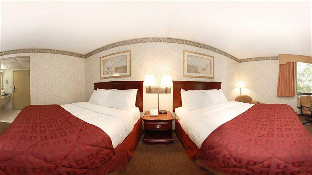 Comfort Inn & Suites Liverpool - Syracuse North Экстерьер фото